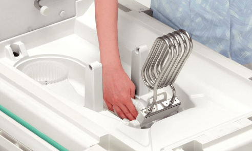 Sanitary structure to facilitate easy cleaning of the unit